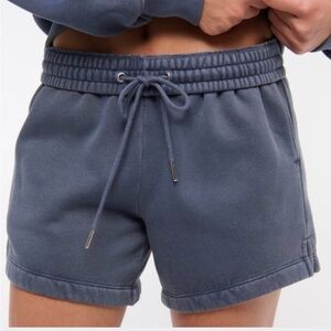 Essential Mini Sunday Sweatshorts